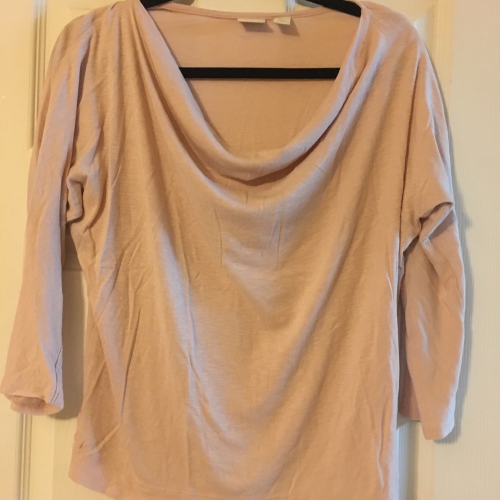 🍁St. Tropez baby pink top used condition